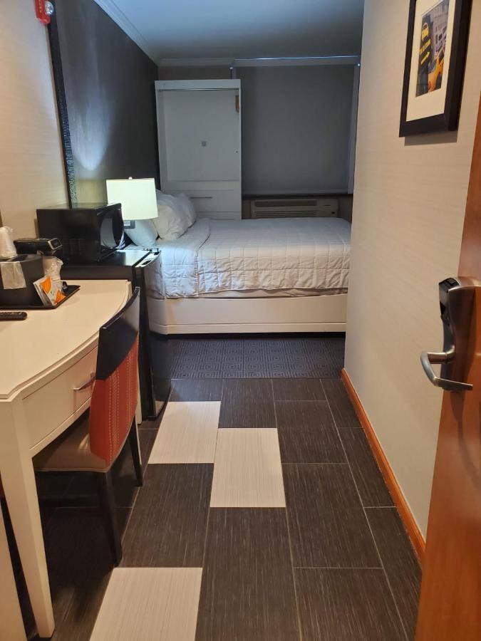 Umbrella Hotel Brooklyn Ню Йорк Екстериор снимка